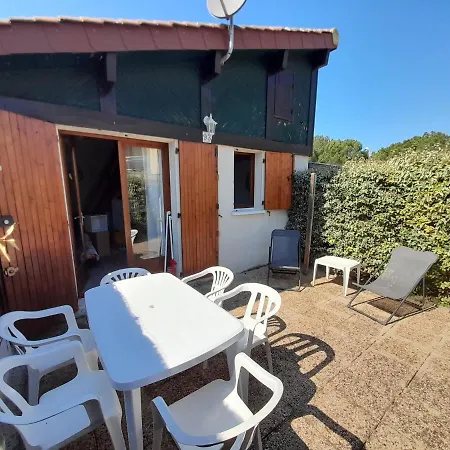 Biscarrosse-plage Jolie Maisonnette Avec Terrasse Privative - 200m De La Apartment Biscarrosse